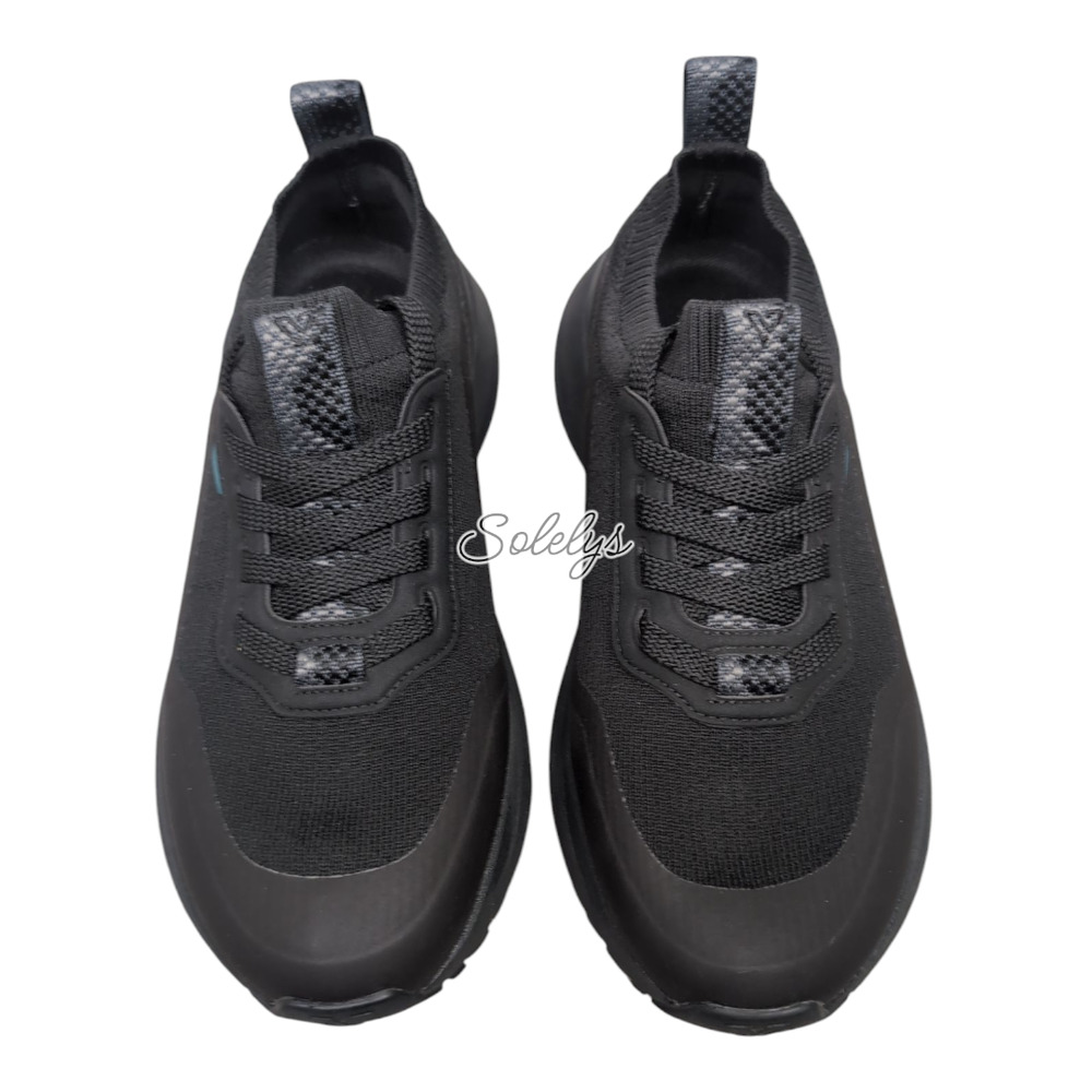 Vessi Stormburst Mens 7 Womens 8 Black Low Top Waterproof Knit Sneaker Boot